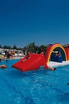 Club Hotel Pineta Armutalan